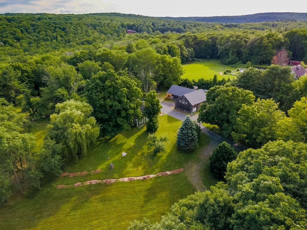 817 Main Road Granville, MA 01034 - Photo 3 of 27 Gallery Image 3