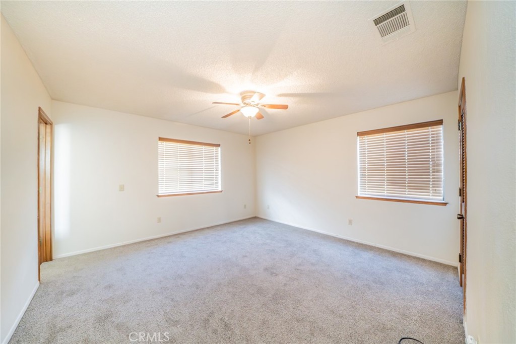 3818 Sunnyslope Road Phelan, CA 92371 - Photo 16 of 40