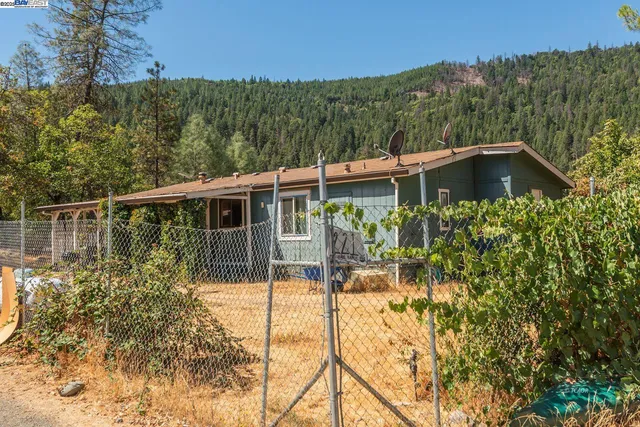 $625,000 | 30661 Highway 3, Douglas City, CA 96024