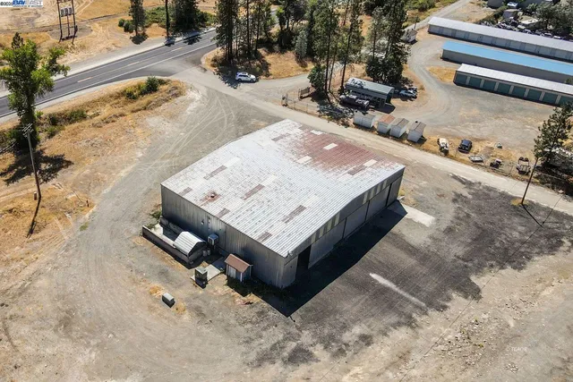 $625,000 | 30661 Highway 3, Douglas City, CA 96024