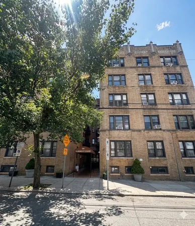 $2,100 | 429 Fairmount Avenue, Unit 412A, Jersey City, NJ 07306