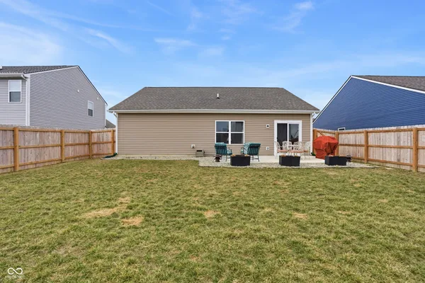 $275,000 | 1483 Pine Bark Lane, Sheridan, IN 46069