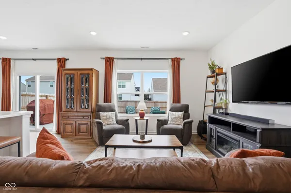 $275,000 | 1483 Pine Bark Lane, Sheridan, IN 46069