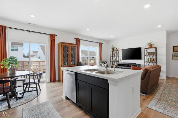 $275,000 | 1483 Pine Bark Lane, Sheridan, IN 46069