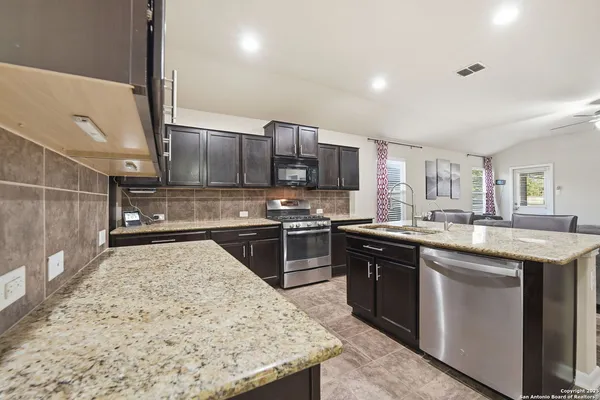 $269,500 | 12212 Bening, Schertz, TX 78154