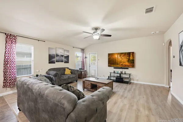 $269,500 | 12212 Bening, Schertz, TX 78154