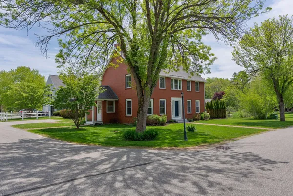 $580,000 | 1 Ephraim Tyler Way, Unit E1, Kennebunk, ME 04043