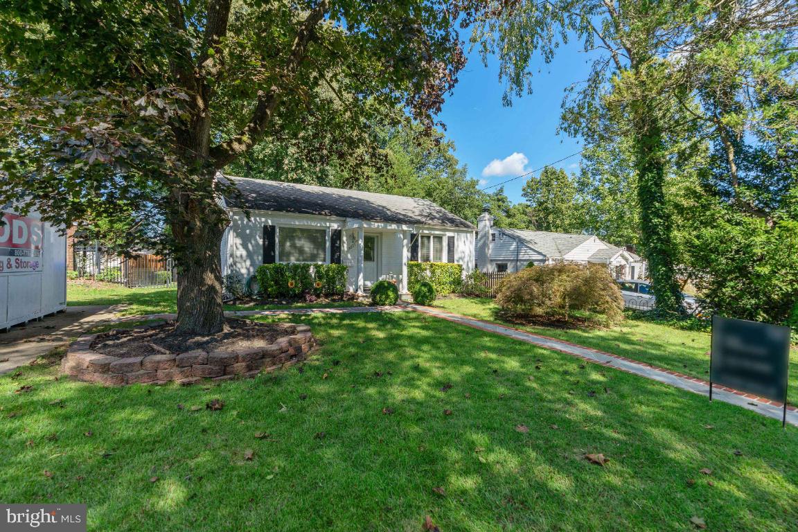3801 Adams Drive Silver Spring, MD 20902 - Photo 2 of 14 Gallery Image 2