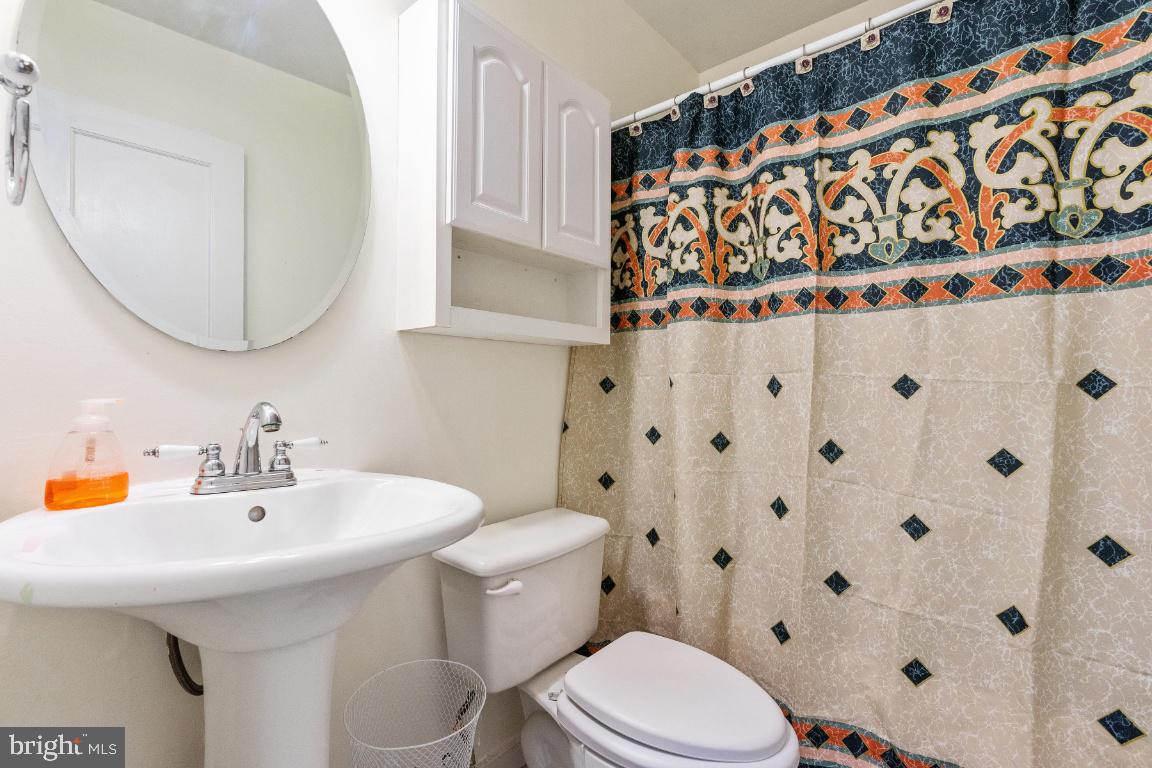 3801 Adams Drive Silver Spring, MD 20902 - Photo 8 of 14 Gallery Image 8