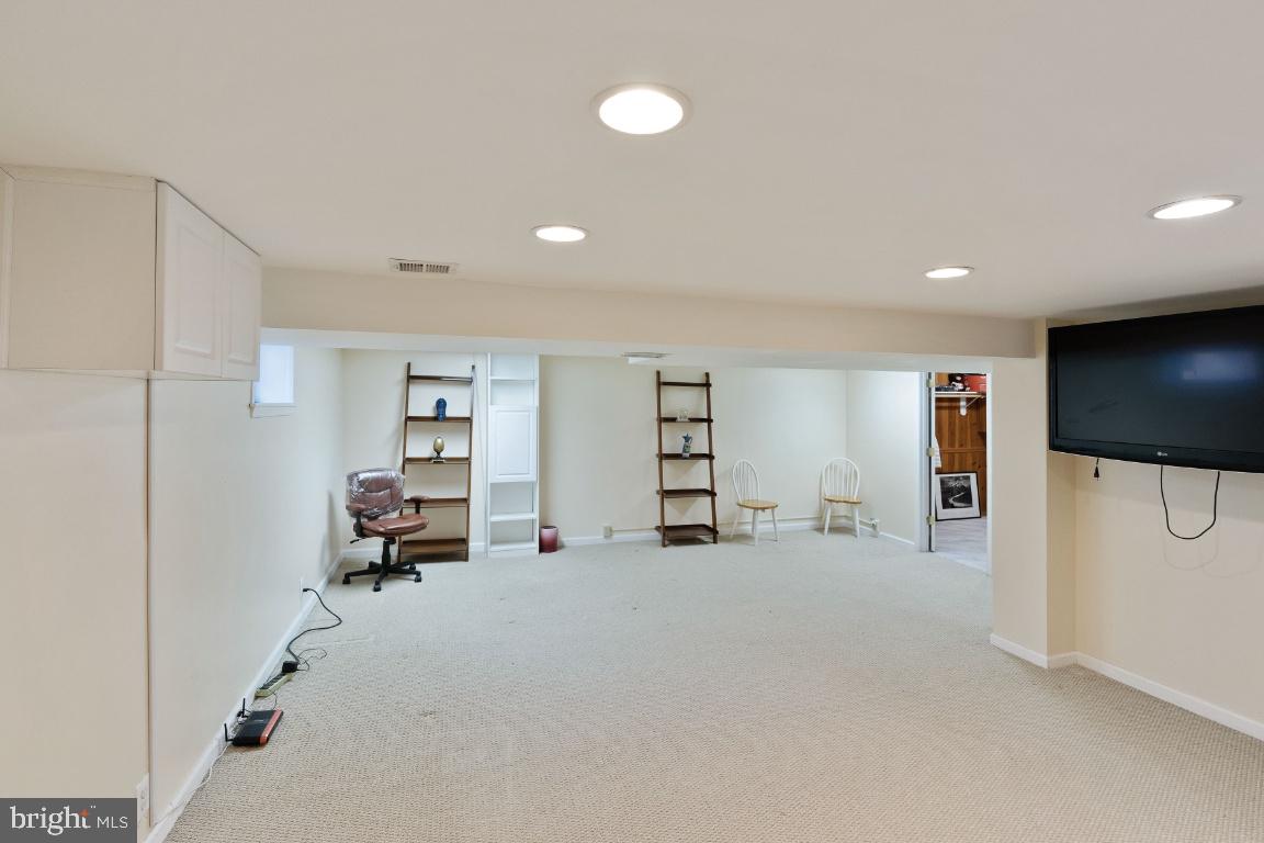 3801 Adams Drive Silver Spring, MD 20902 - Photo 10 of 14 Gallery Image 10