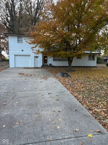 $229,900 | 7514 South Oak Drive, Indianapolis, IN 46227