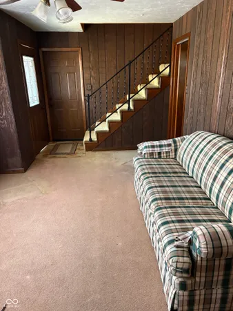 $229,900 | 7514 South Oak Drive, Indianapolis, IN 46227