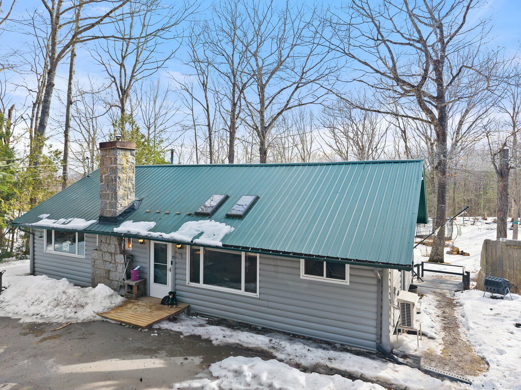 11-25 Orpine Rd