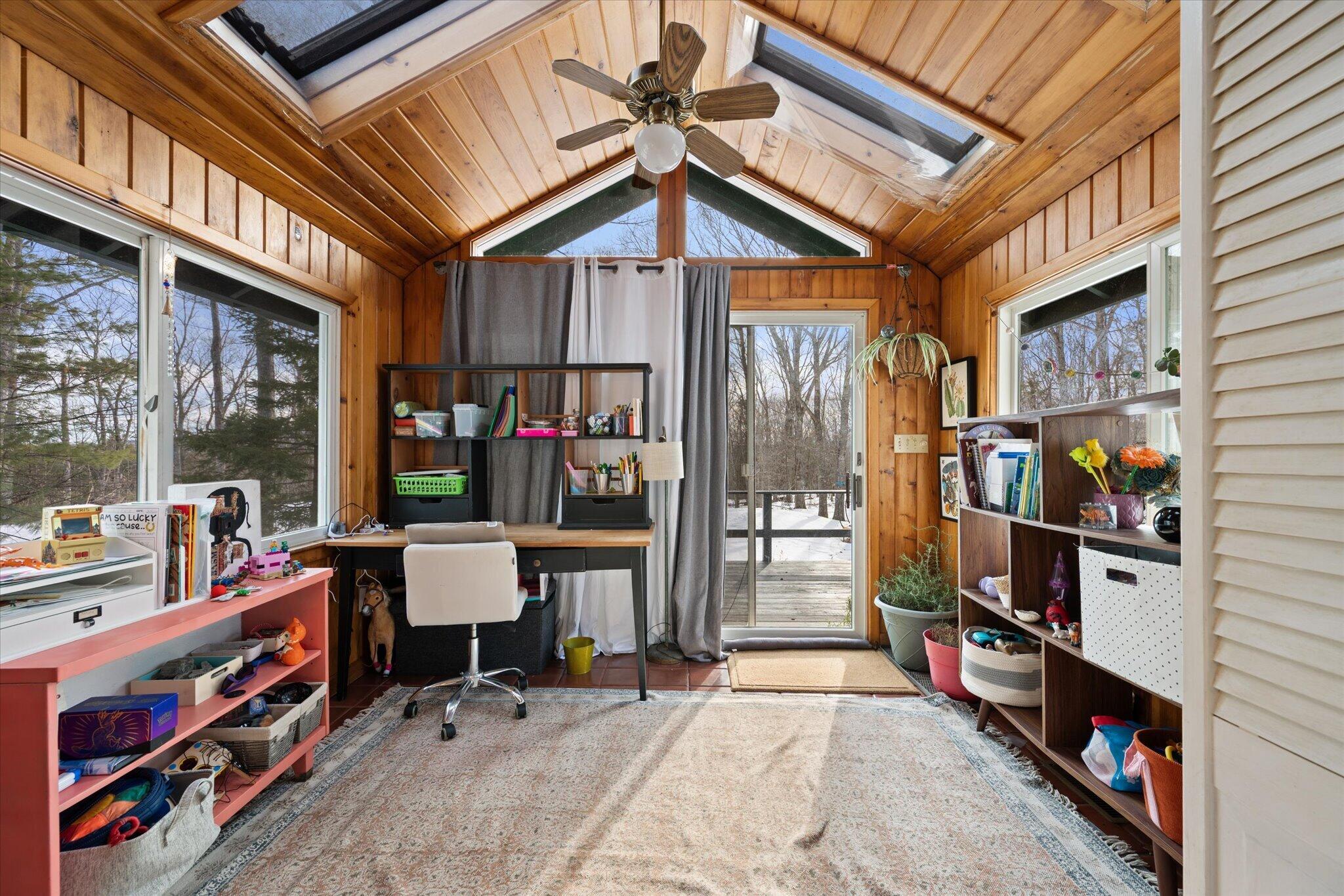 25 Orpine Road Dedham, ME 04429 - Photo 23 of 47 36-Sunroom