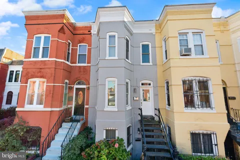 $950,000 | 330 U Street Northwest, Washington, DC 20001