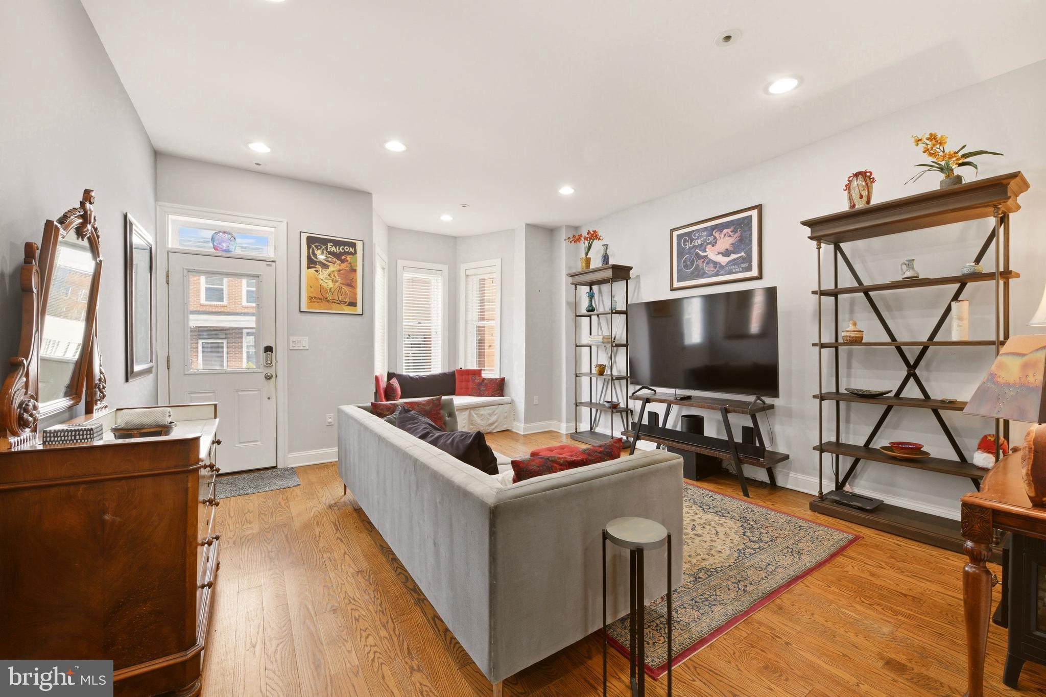 330 U Street Northwest Washington, DC 20001 - Photo 4 of 36