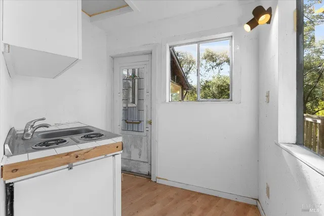 $495,000 | 10650 Woodside Drive, Forestville, CA 95436