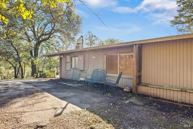 $495,000 | 10650 Woodside Drive, Forestville, CA 95436