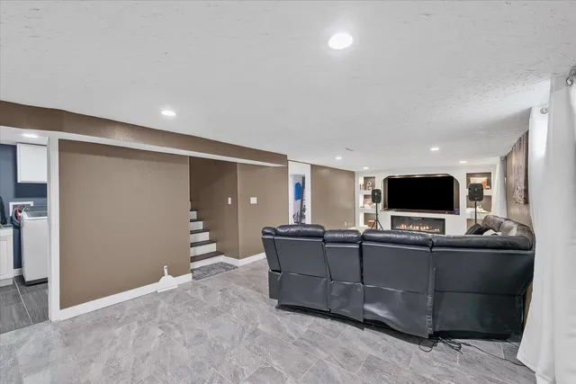 $190,000 | 1226 South Low Street, Bloomington, IL 61701