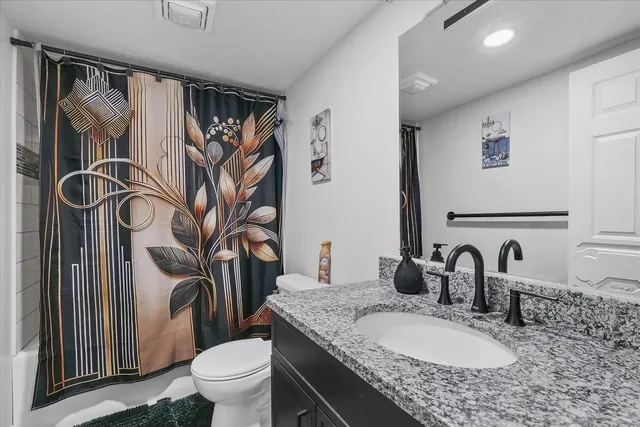 $190,000 | 1226 South Low Street, Bloomington, IL 61701