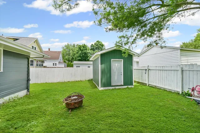 $190,000 | 1226 South Low Street, Bloomington, IL 61701