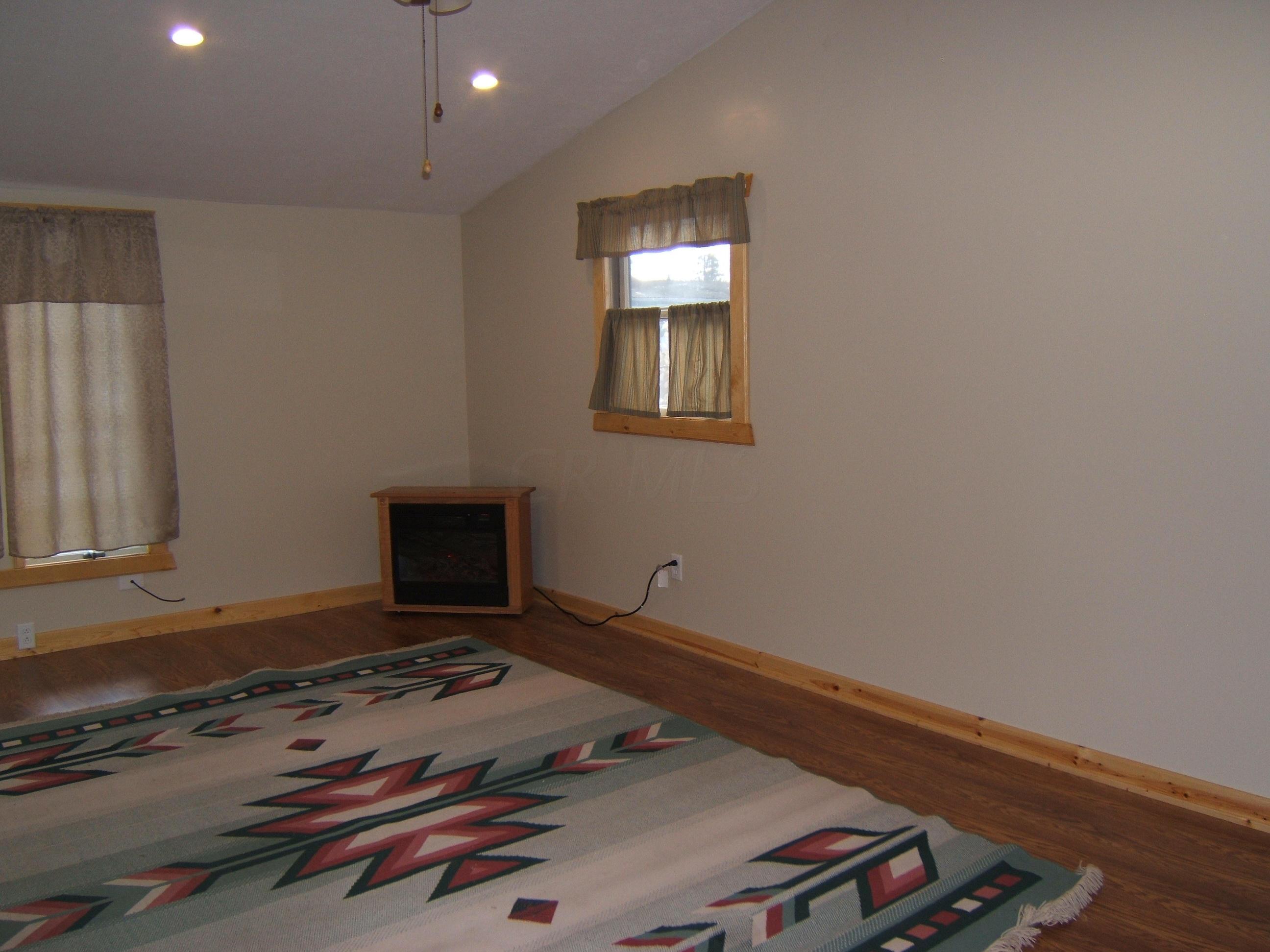 13243 Netherland Road Fredericktown, OH 43019 - Photo 5 of 23 Gallery Image 5
