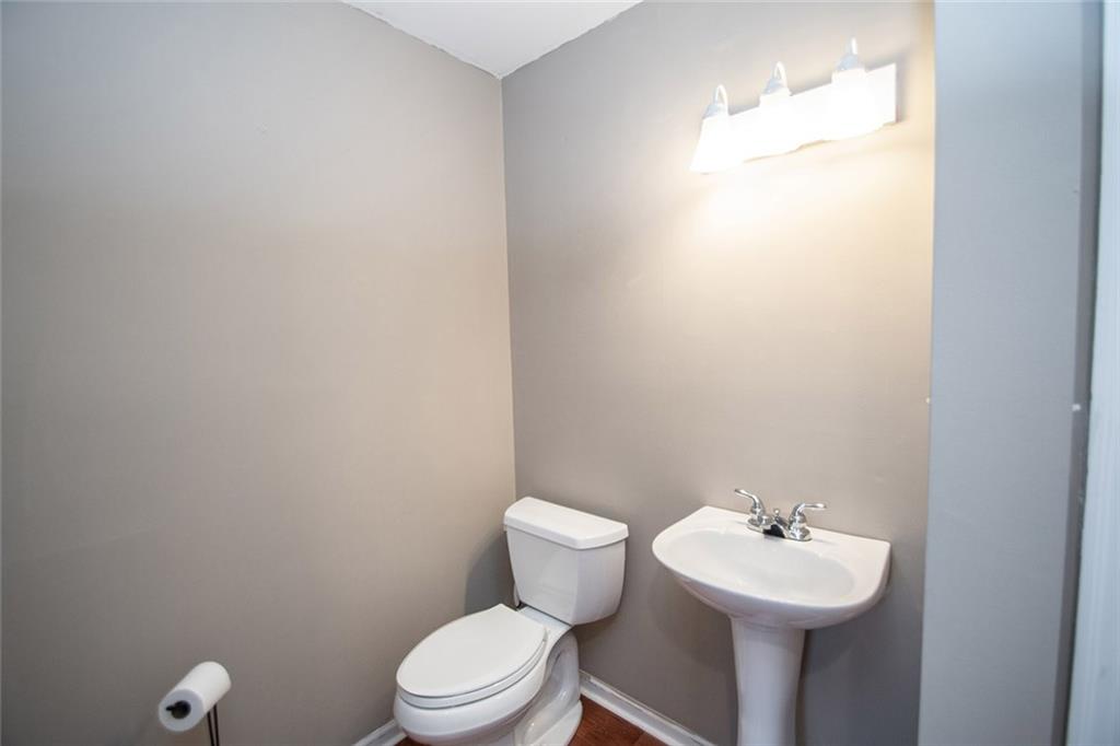7140 Dean Road Indianapolis, IN 46240 - Photo 18 of 38 Gallery Image 18