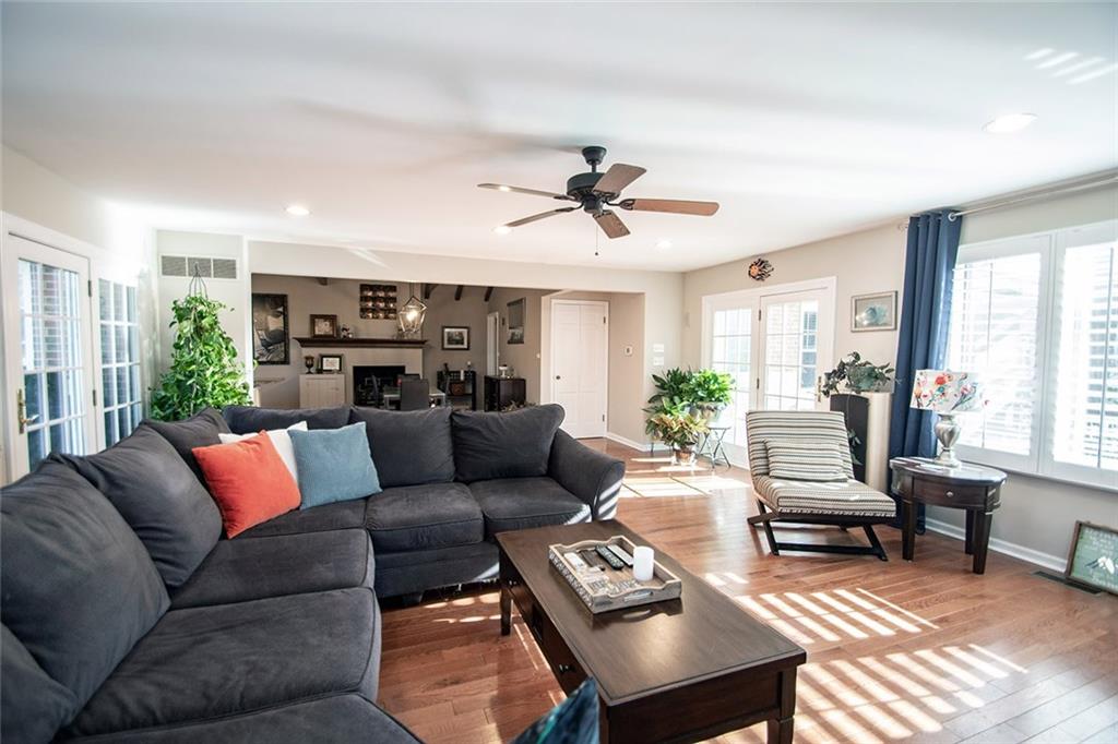 7140 Dean Road Indianapolis, IN 46240 - Photo 3 of 38 Gallery Image 3