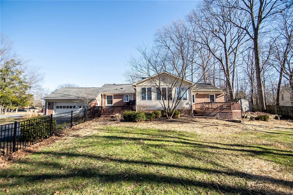 7140 Dean Road Indianapolis, IN 46240 - Photo 36 of 38 Gallery Image 36
