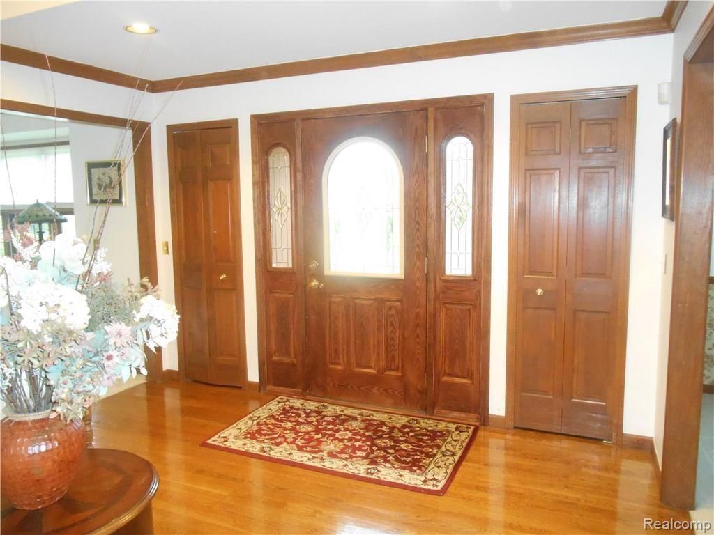 1972 Independence Drive Rochester Hills, MI 48306 - Photo 8 of 62