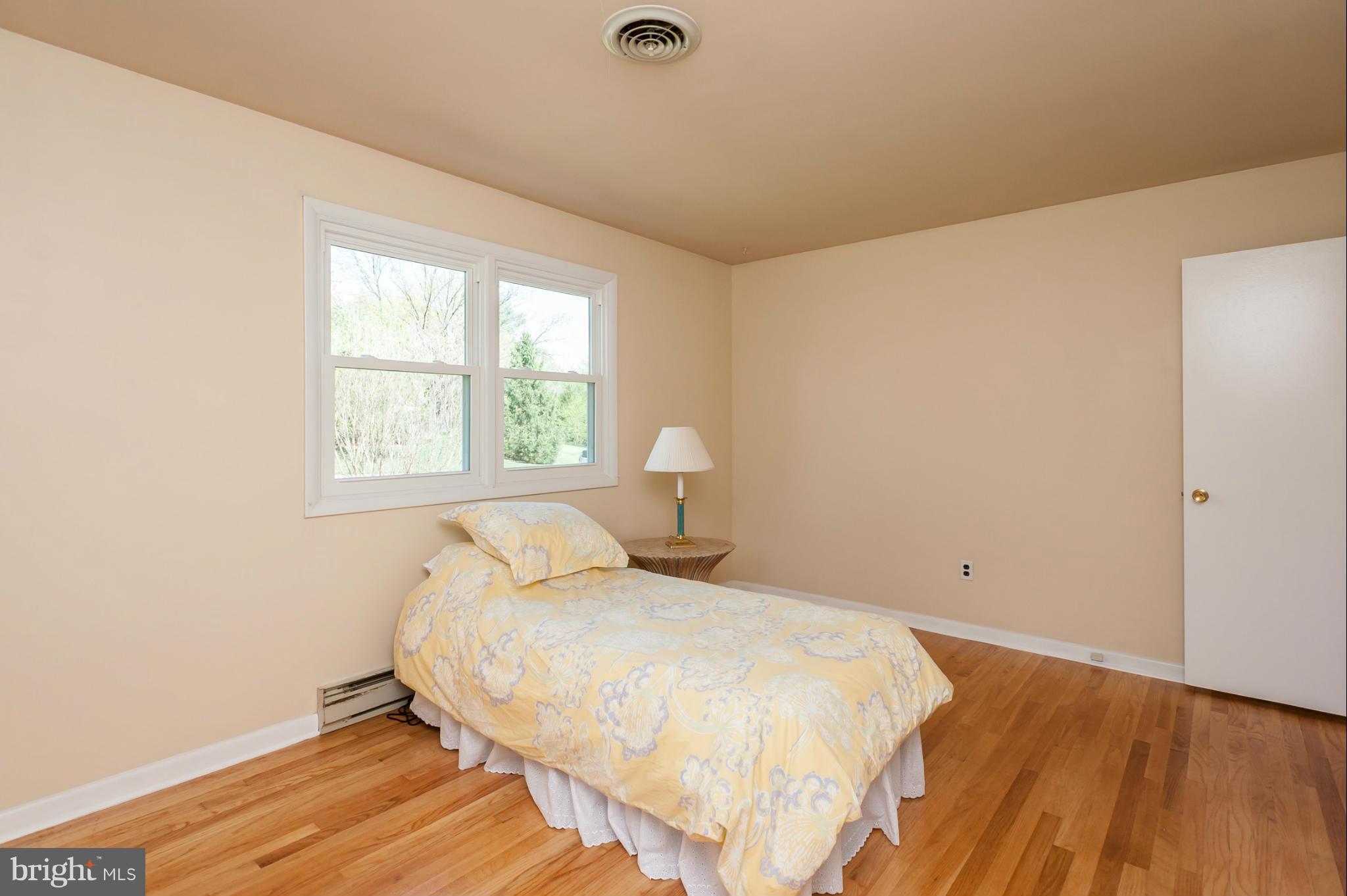 13602 Brookline Road Baldwin, MD 21013 - Photo 15 of 30 Bedroom