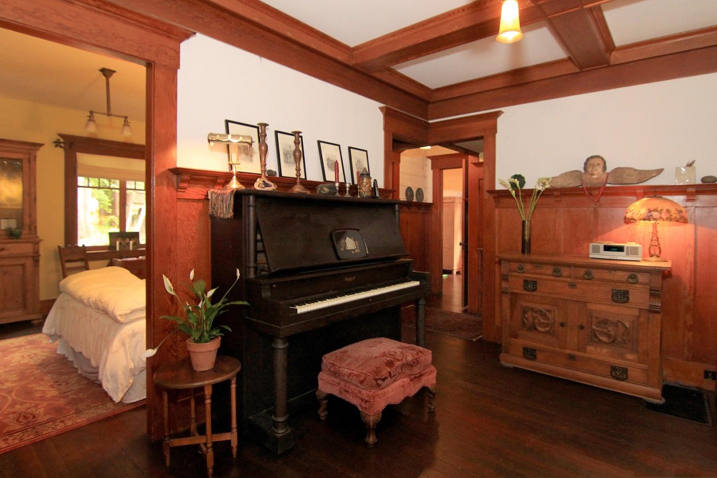 6360 Glen Haven Road Soquel, CA 95073 - Photo 9 of 50 a living room with furniture closet and a flat screen tv