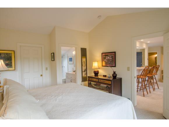 919 Murphys Road, Unit A Hartford, VT 05059 - Photo 8 of 16 Gallery Image 8