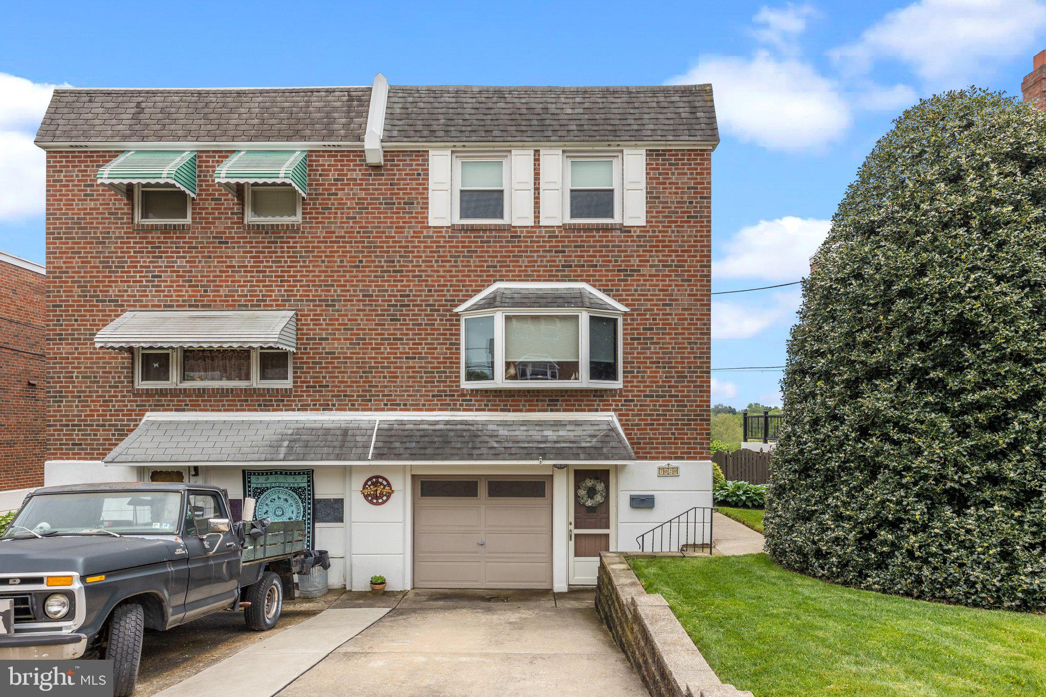 7020 Voigt Road Philadelphia, PA 19128 - Photo 2 of 27 Exterior Front