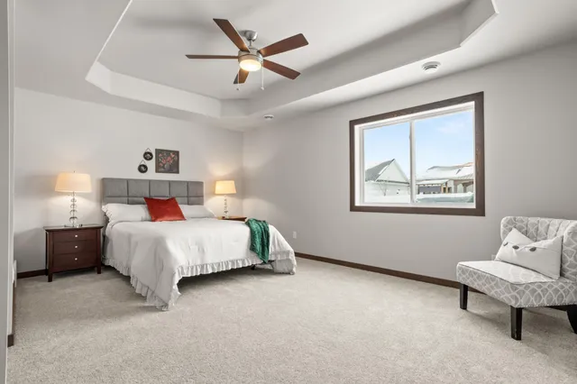 $433,119 | 414 Westview Lane East, West Fargo, ND 58078