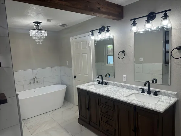 $2,700 | 29031 Elmwood Drive, Shenandoah, TX 77384
