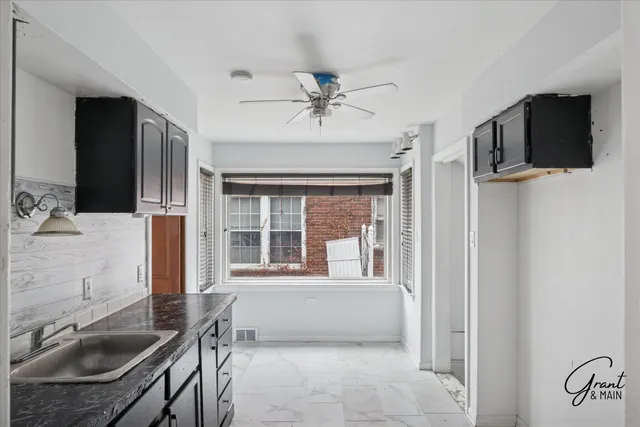 $79,900 | 10867 Balfour Road, Detroit, MI 48224