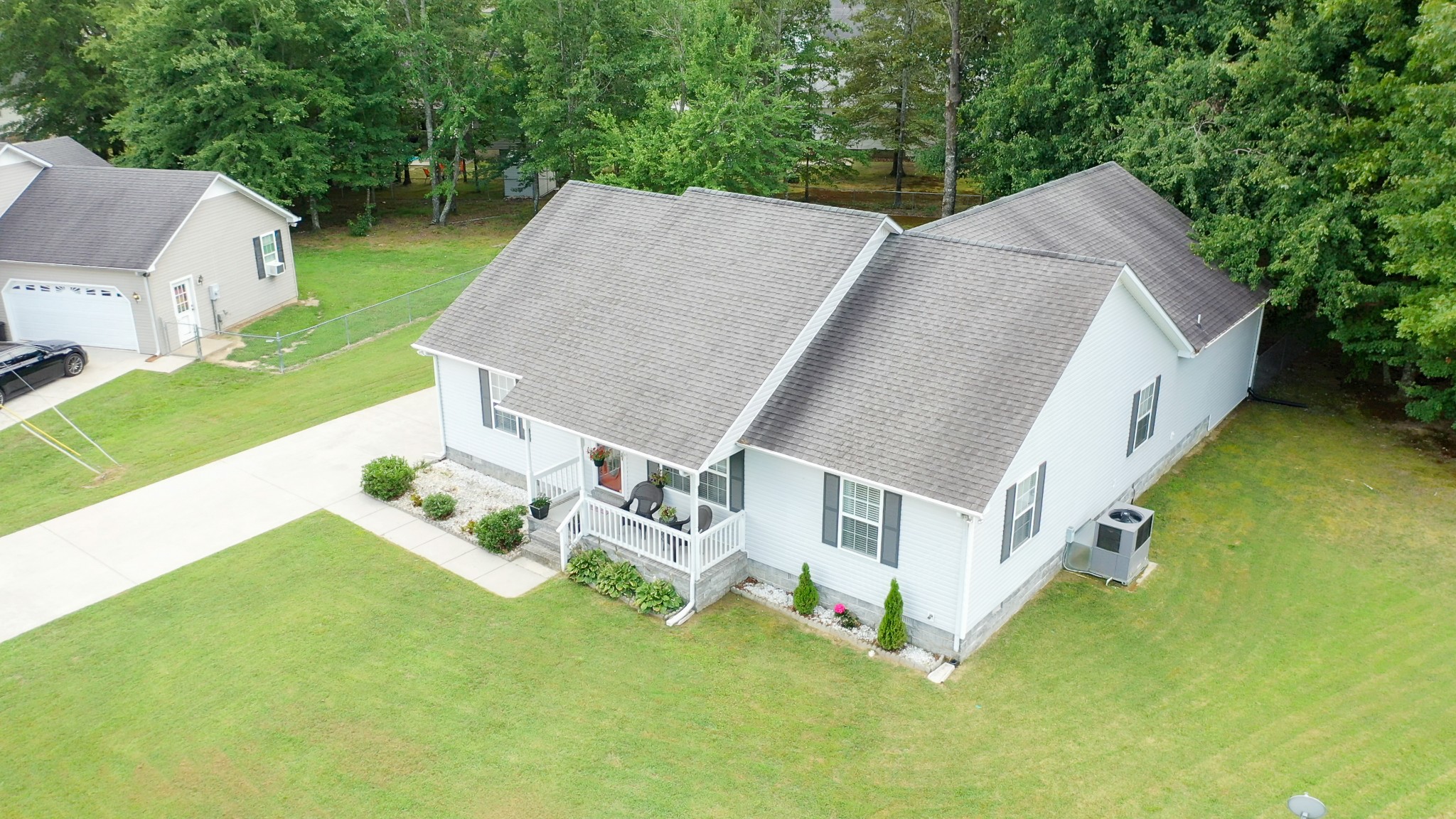 461 West Doak Road Manchester, TN 37355 - Photo 3 of 32 Gallery Image 3