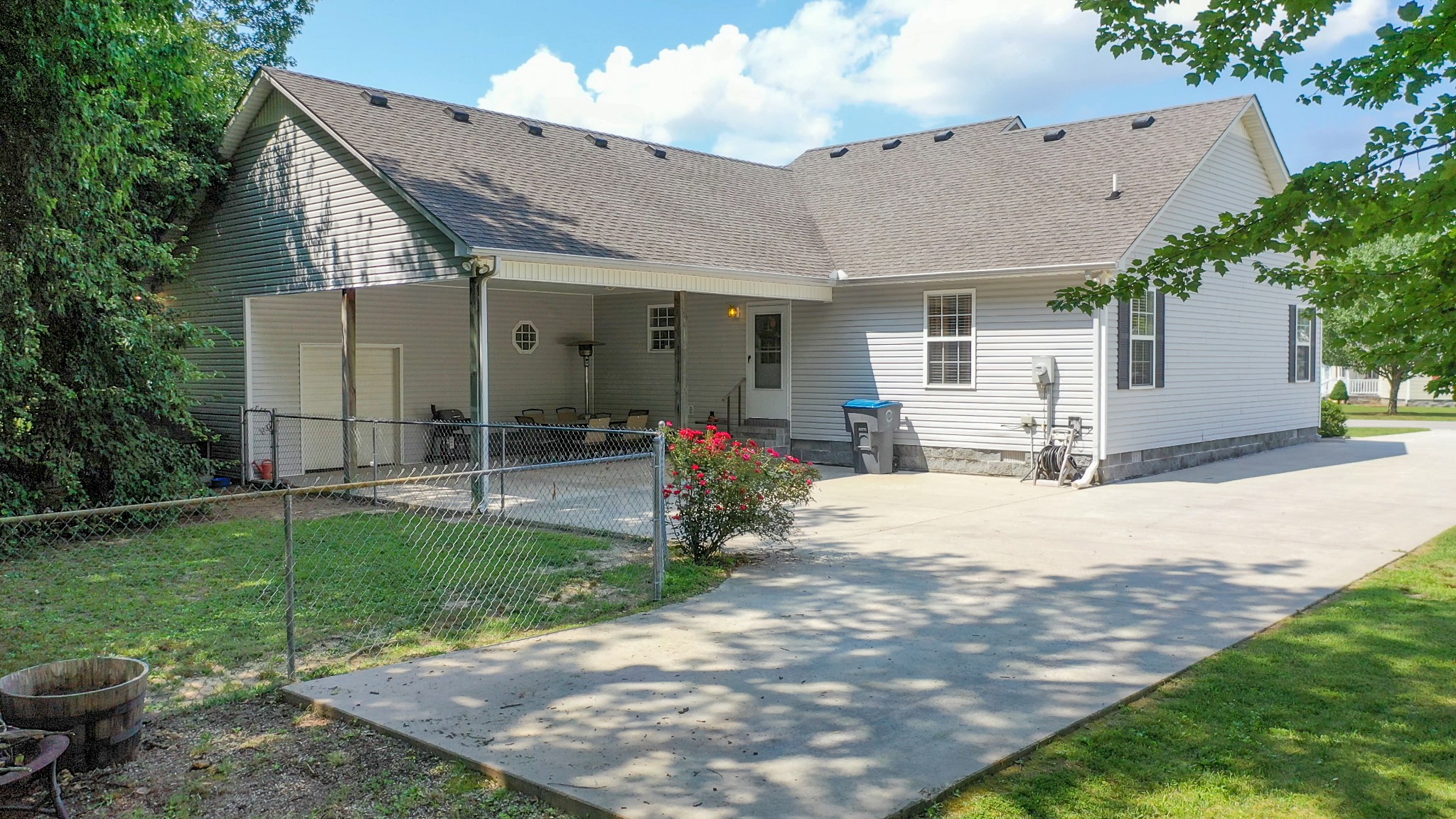 461 West Doak Road Manchester, TN 37355 - Photo 6 of 32 Gallery Image 6