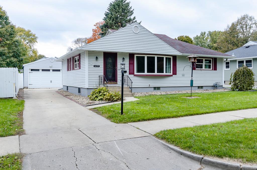 1439 15th Avenue Northwest Rochester, MN 55901 - Photo 1 of 1