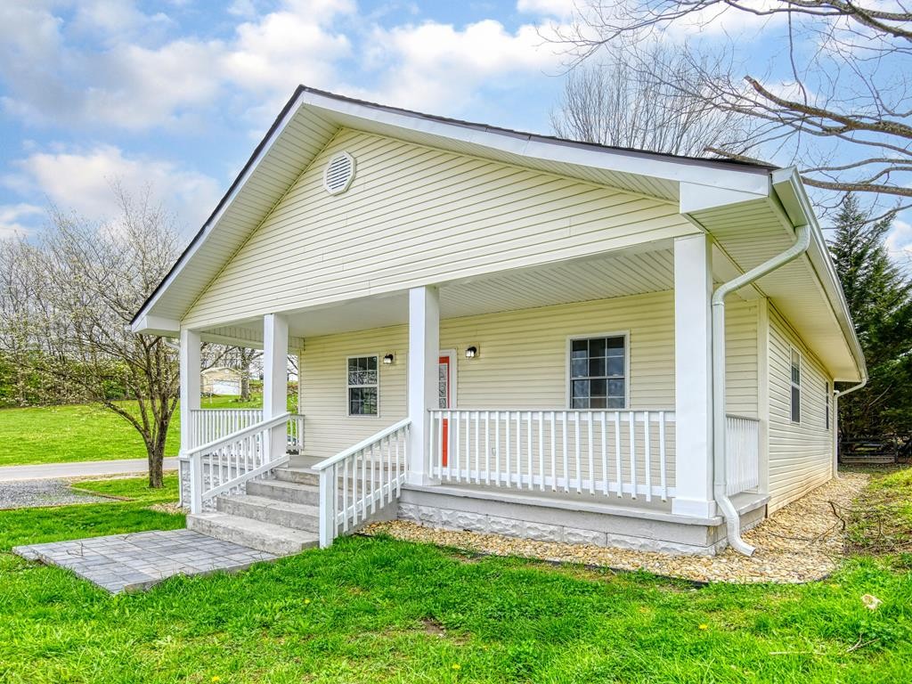 209 Jaybird Road Newport, TN 37821 - Photo 1 of 15 Gallery Image 1