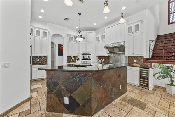 $5,599,900 | 19165 Geraci Road, Lutz, FL 33558