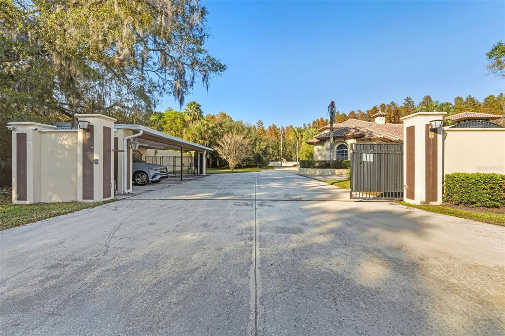 19165 Geraci Road Lutz, FL 33558 - Photo 6 of 82