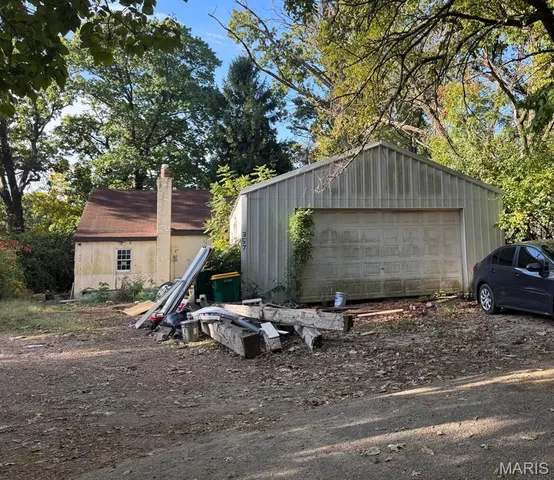 $19,000 | 357 Adrian Drive, St. Louis, MO 63137