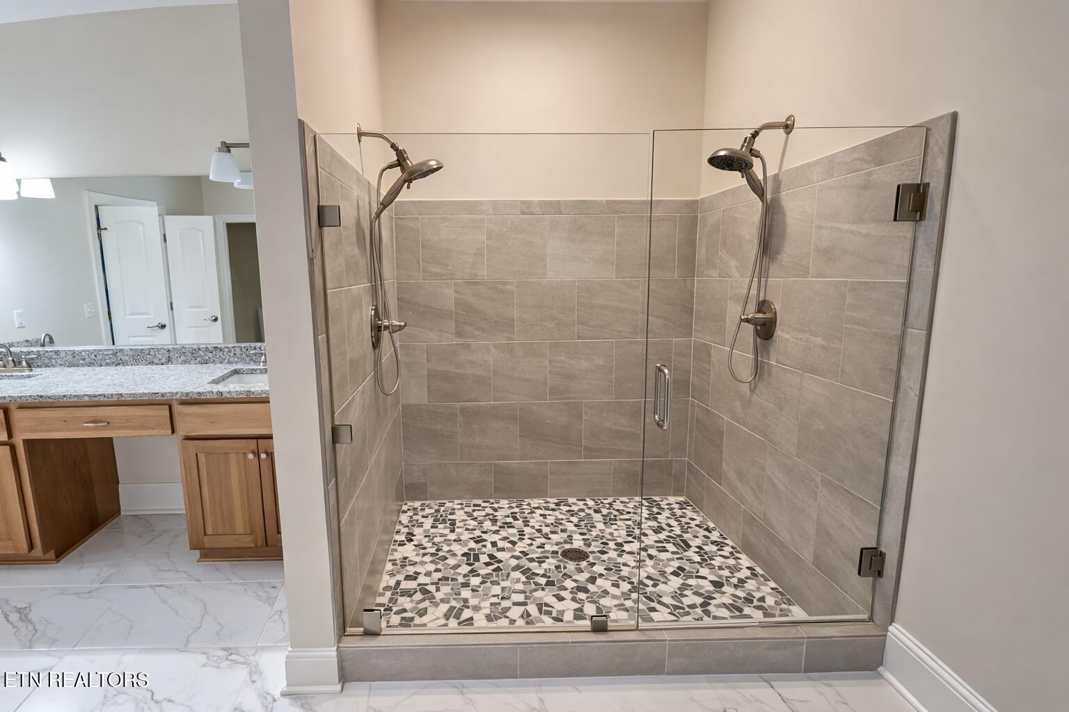 553 Hickory Point Lane Maynardville, TN 37807 - Photo 21 of 36 1000040184