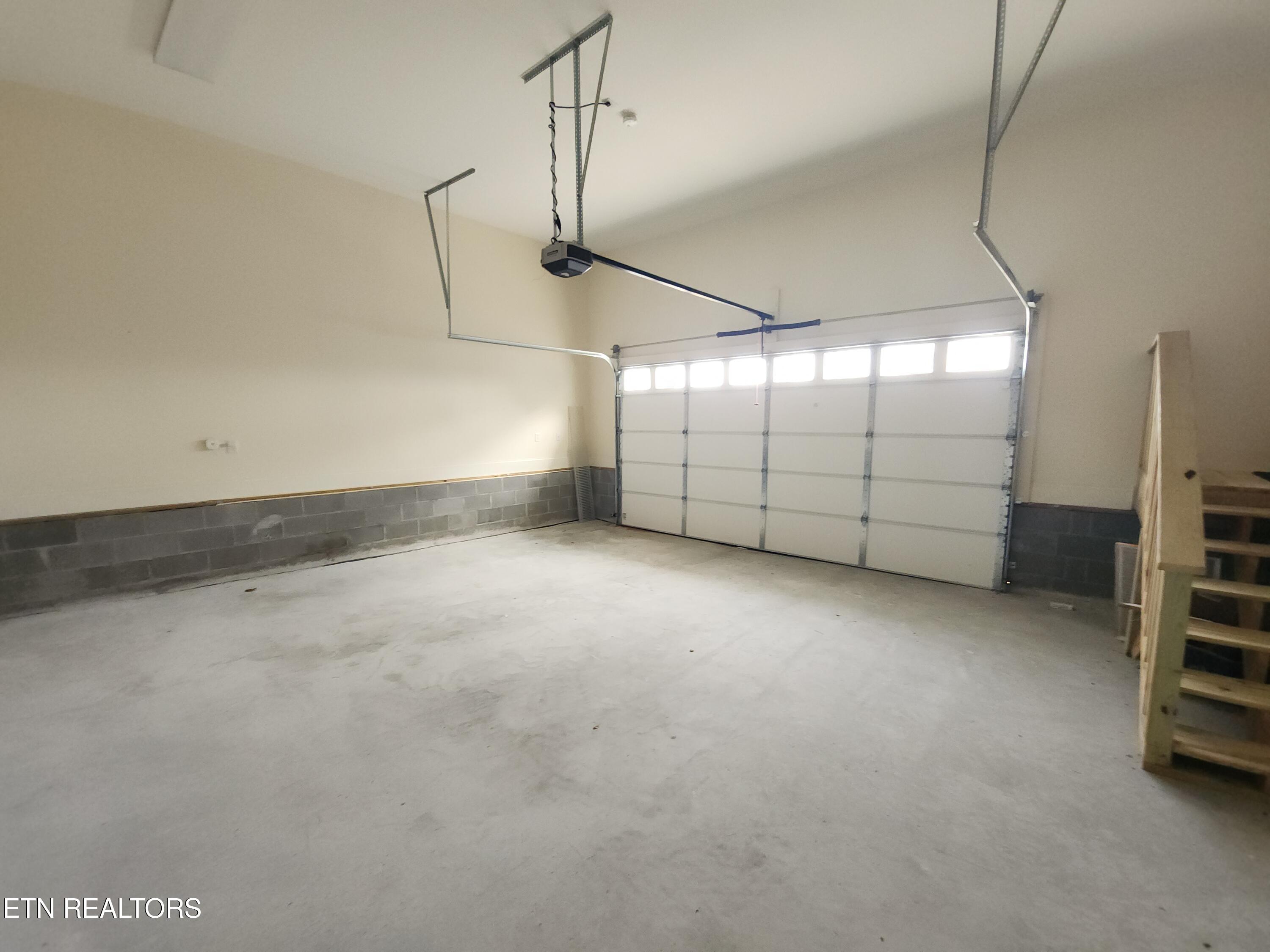 553 Hickory Point Lane Maynardville, TN 37807 - Photo 31 of 36 1000040108