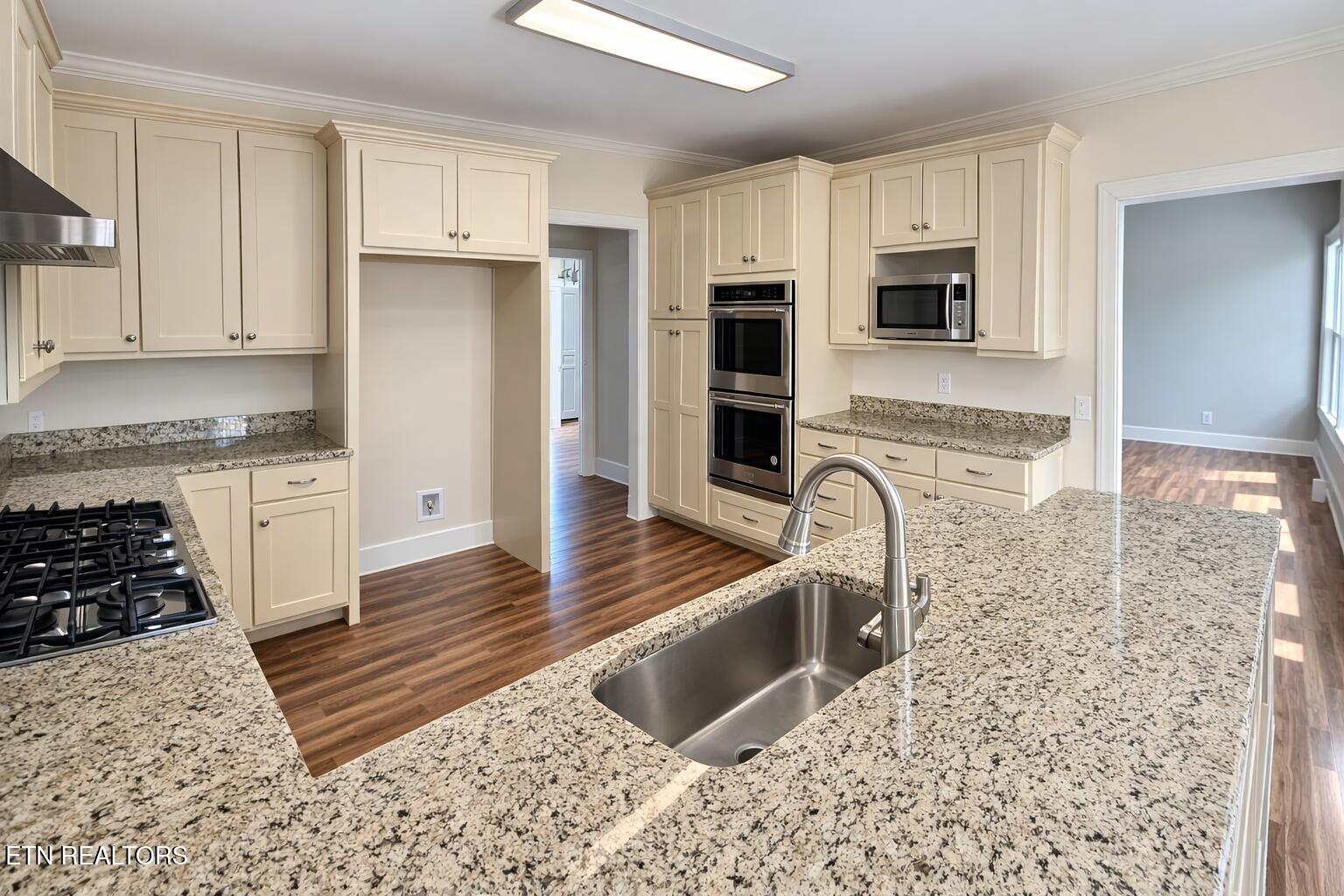 553 Hickory Point Lane Maynardville, TN 37807 - Photo 9 of 36 1000040173