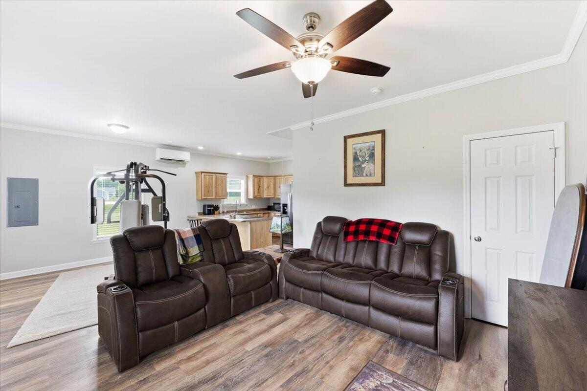2495 Eutaw Road Holly Hill, SC 29059 - Photo 5 of 25 09-2495_009