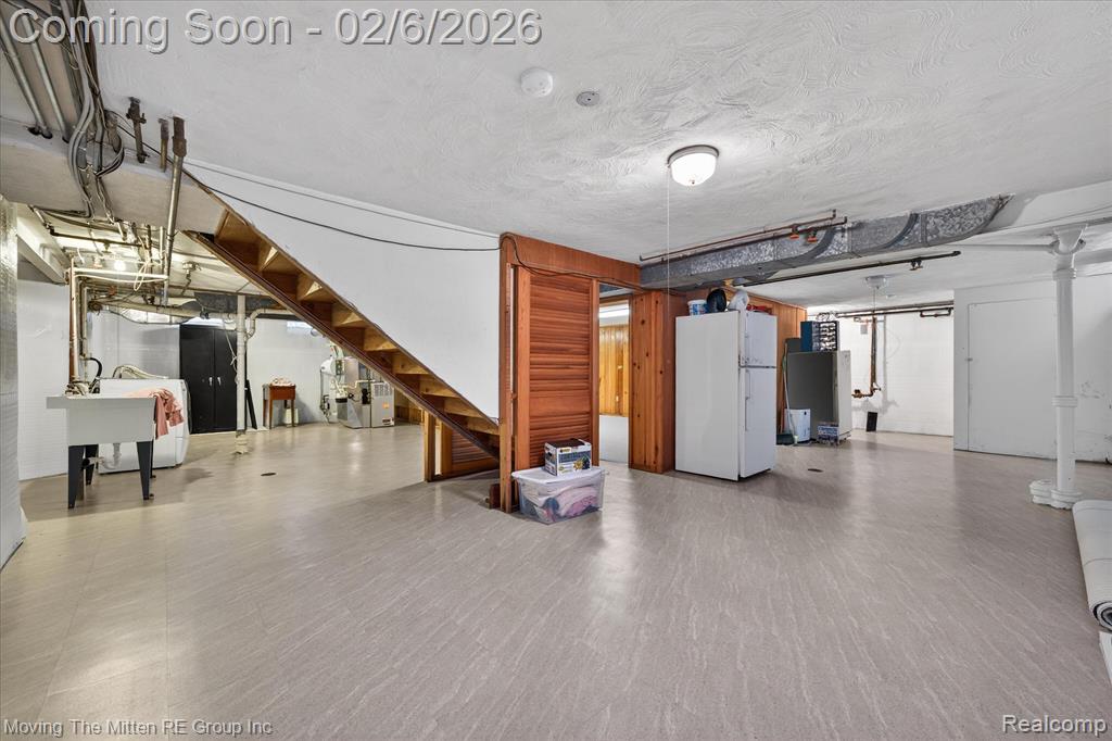 351 Ridgemont Road Grosse Pointe Farms, MI 48236 - Photo 46 of 68