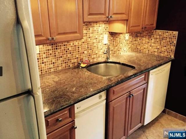 95 Orient Way, Unit 3G Rutherford, NJ 07070 - Photo 3 of 13